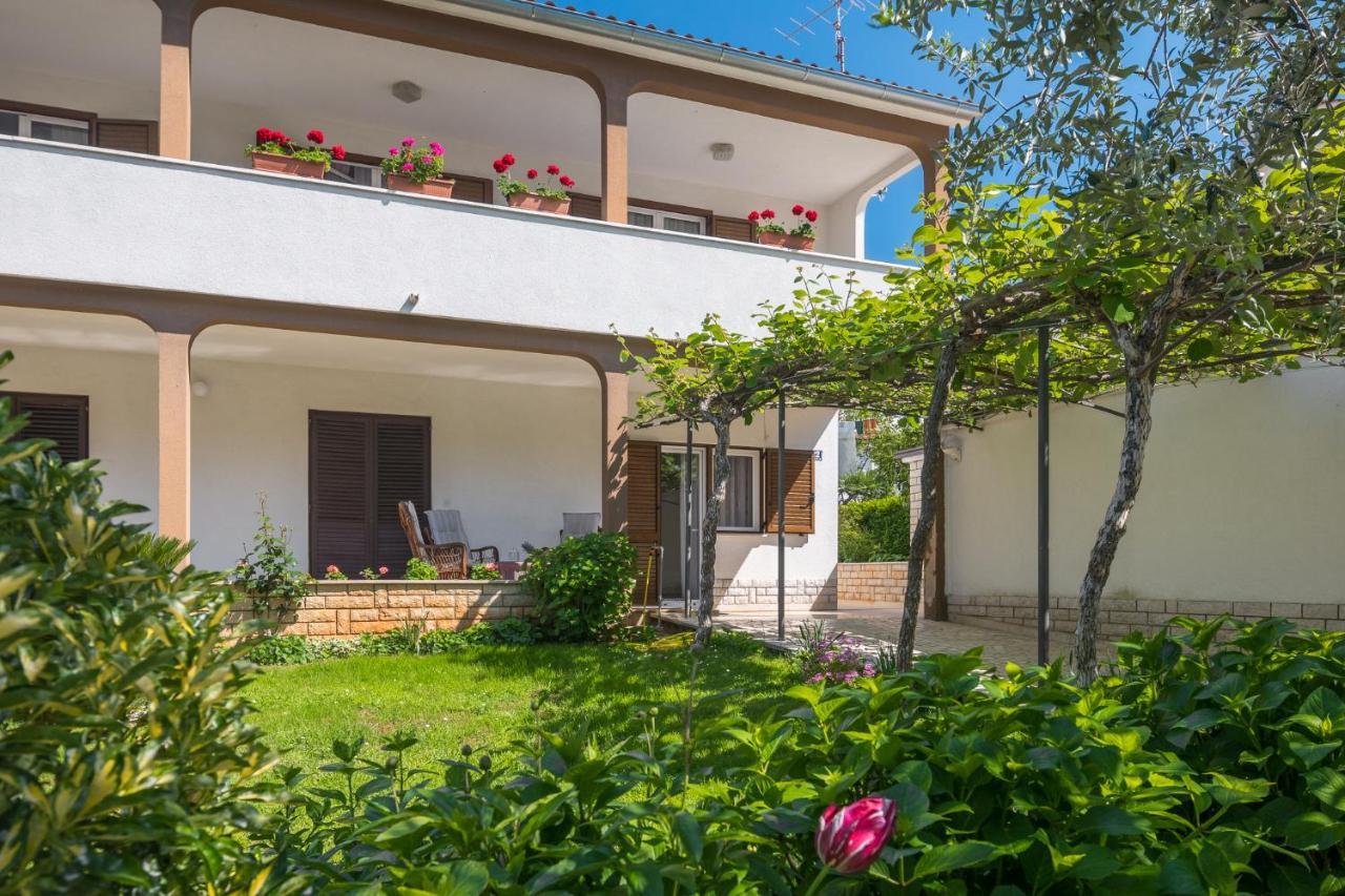 פורץ Apartment Kazalac Green Oasis מראה חיצוני תמונה