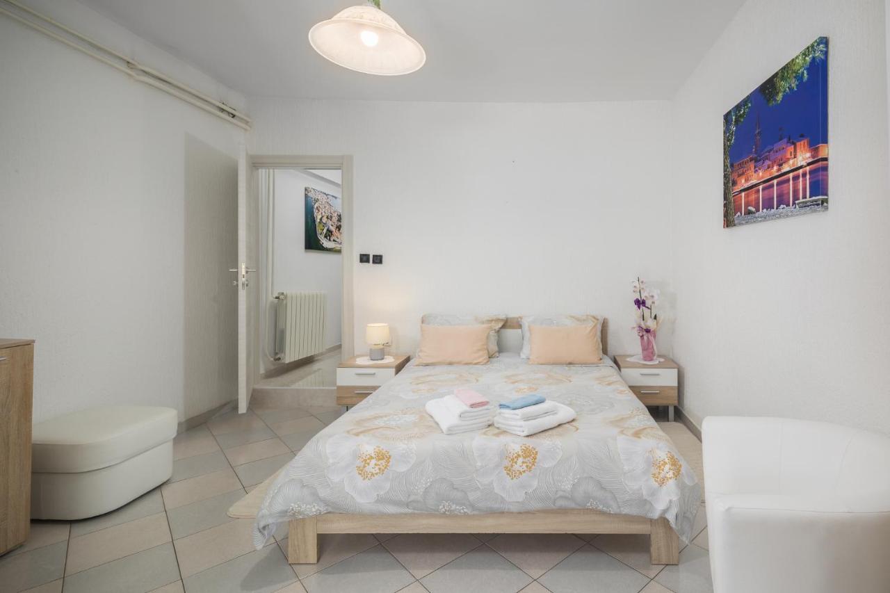 פורץ Apartment Kazalac Green Oasis מראה חיצוני תמונה